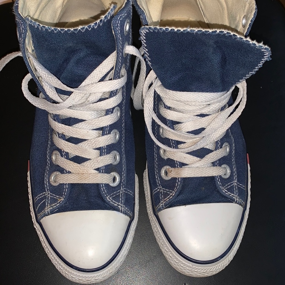 Levi’s shoes
